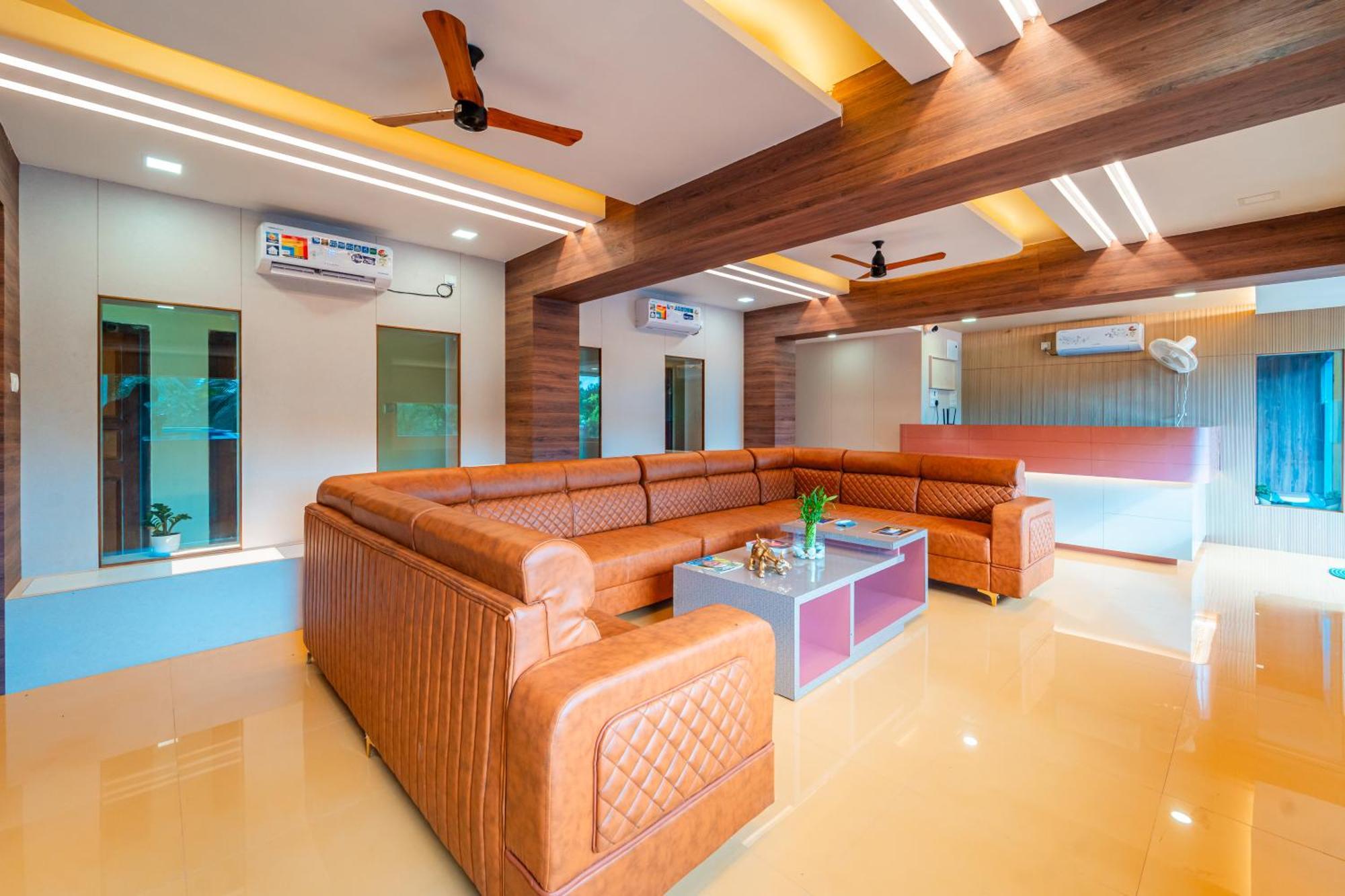 Treebo Green Village Resort - Goa Maneri  Buitenkant foto